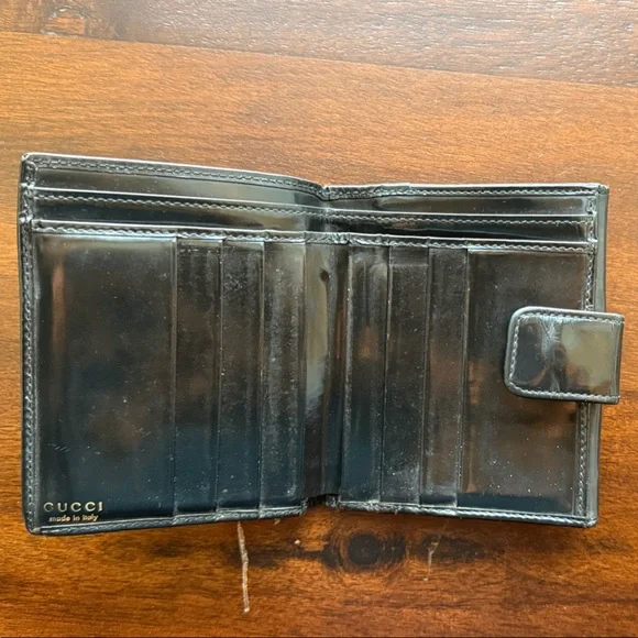 Gucci Black Wallet with Gold Logo - Picture 3 of 7